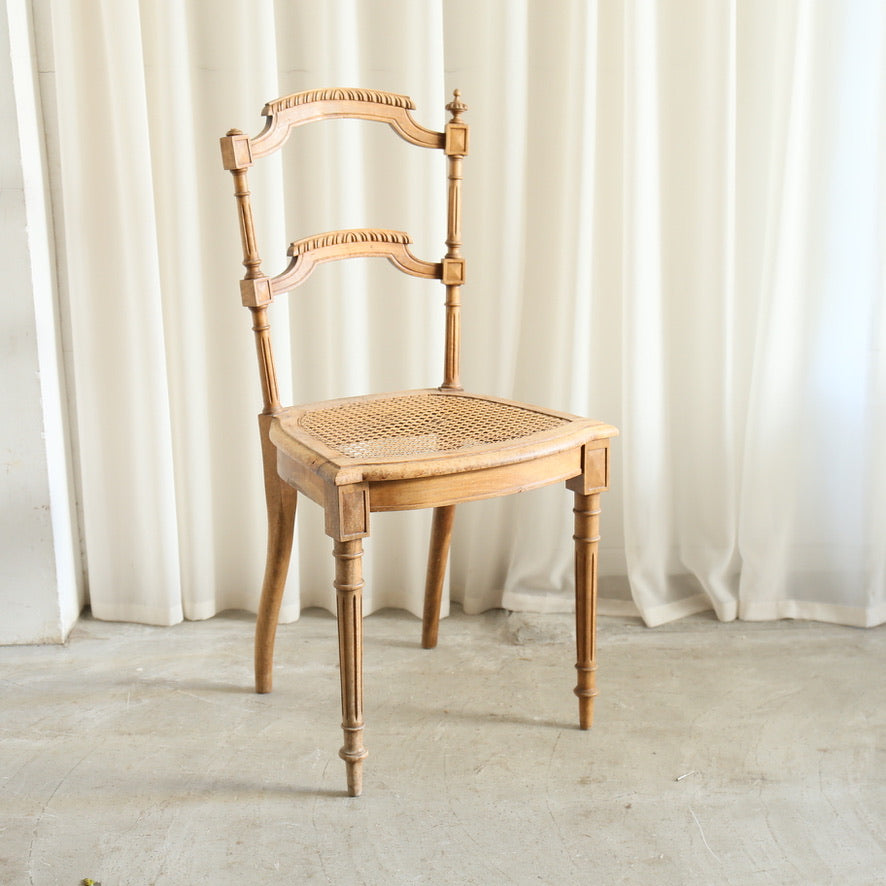 アンティークチェア 202512247 – BROCANTE