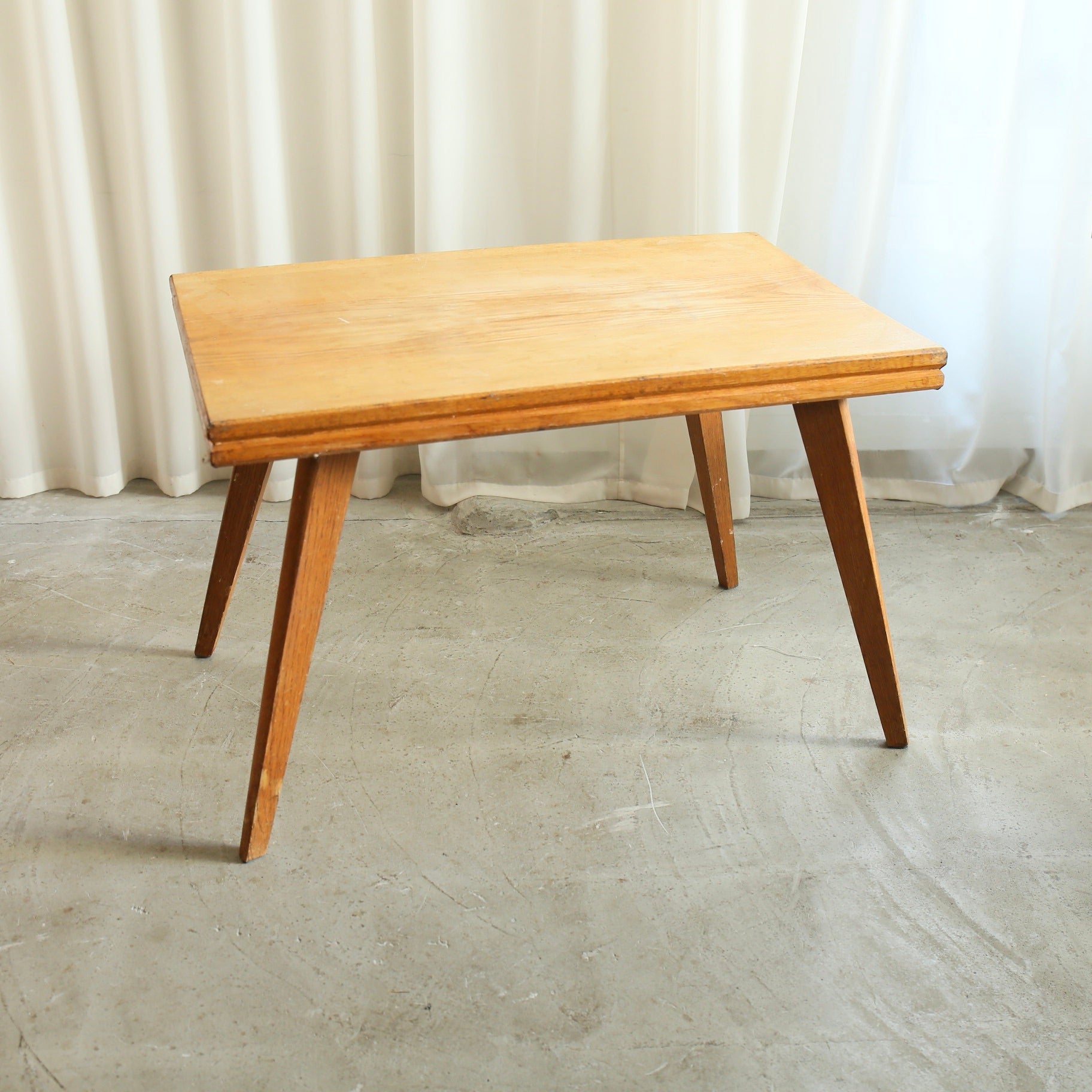 ヴィンテージローテーブル 2026021512 – BROCANTE