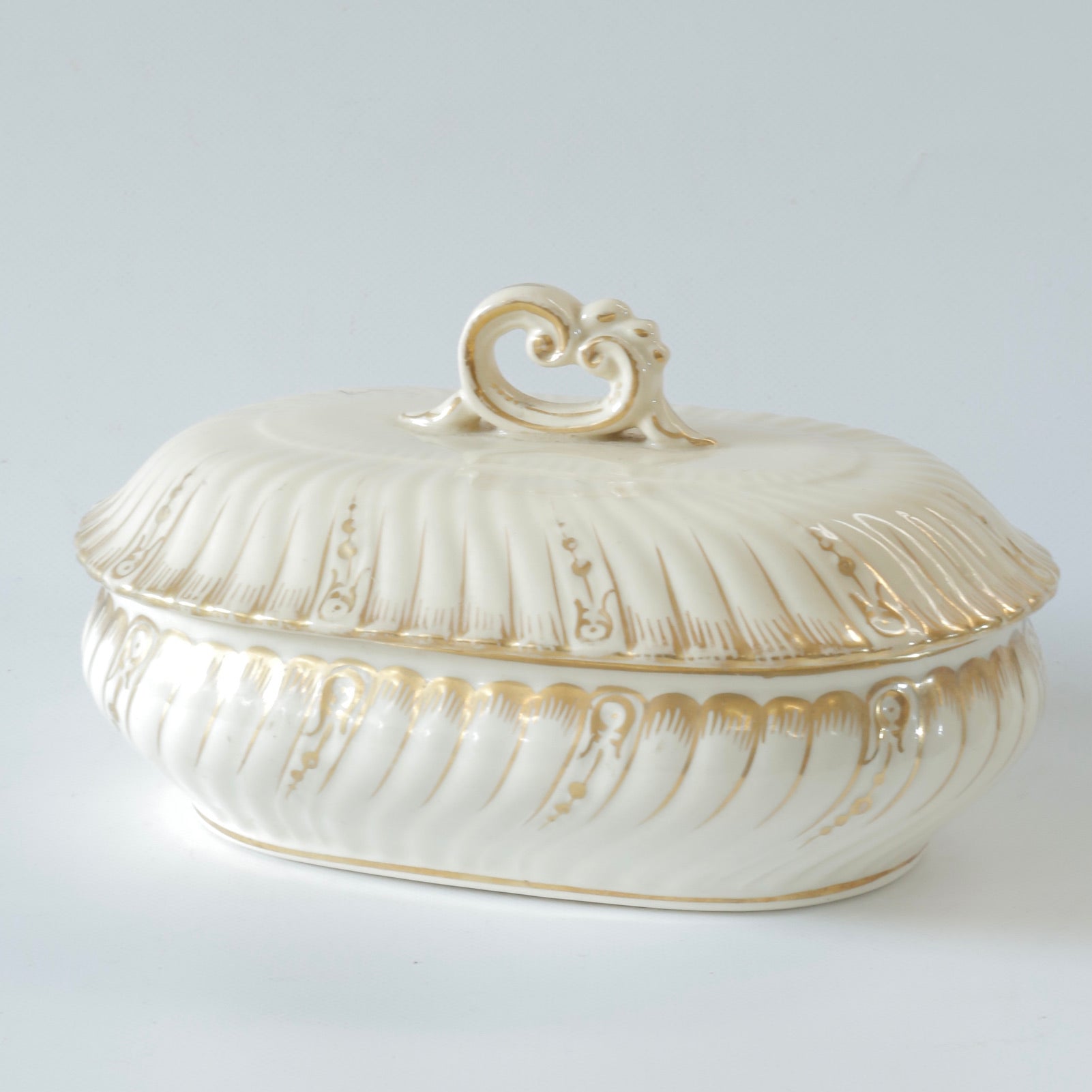 アンティークボンボニエール 202505169 – BROCANTE