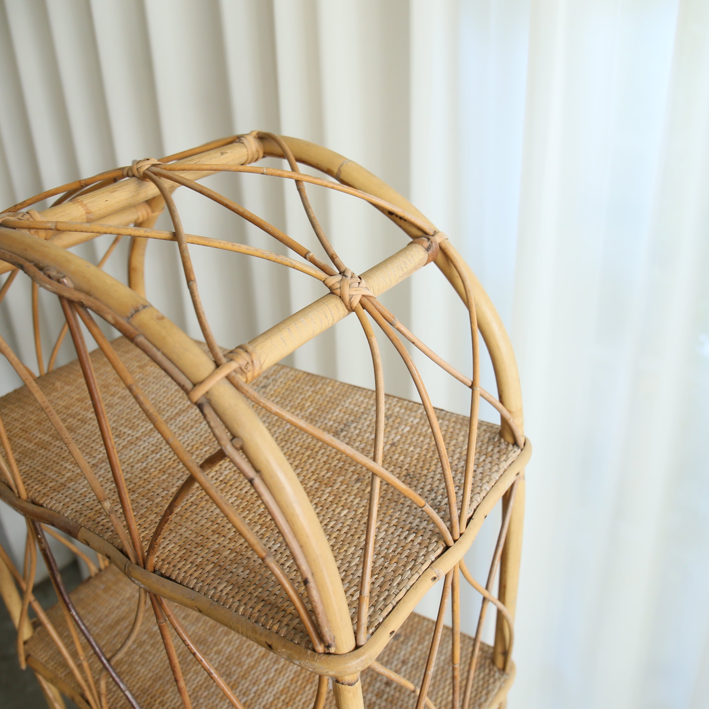 フランスヴィンテージラタンシェルフ 202511283 – BROCANTE