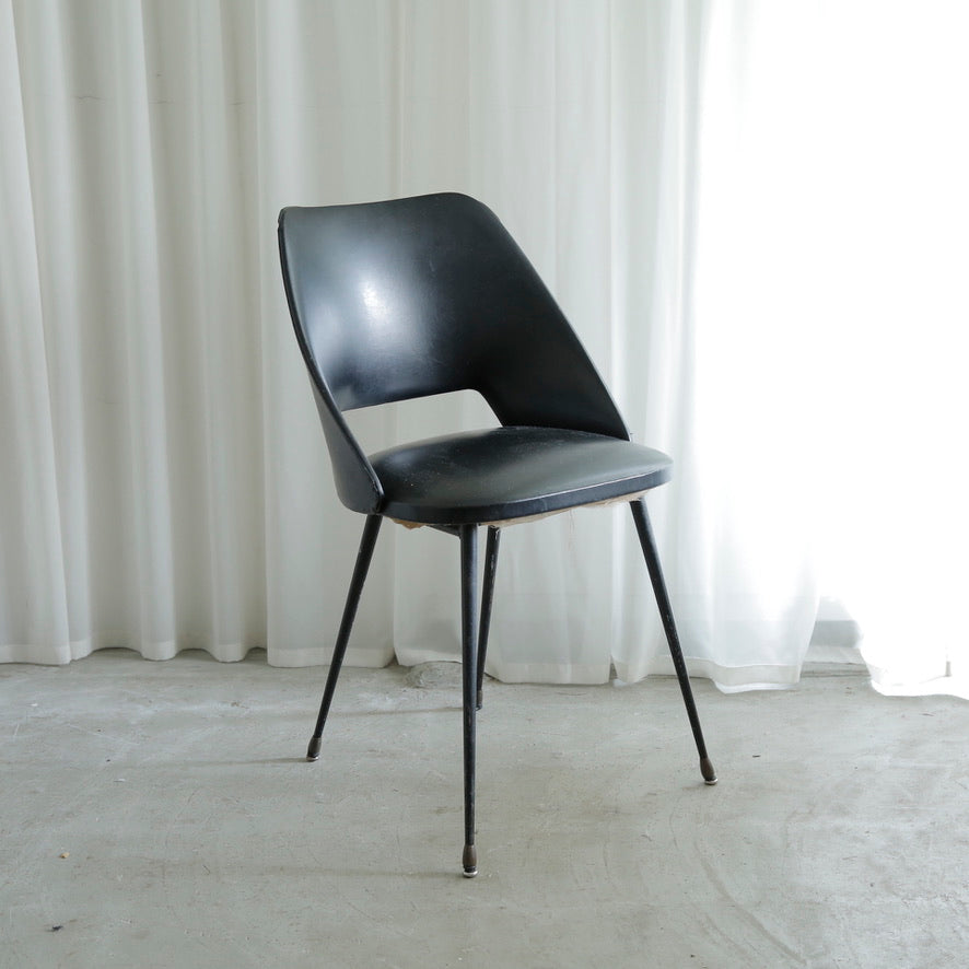 vintage Chair 20250714n8