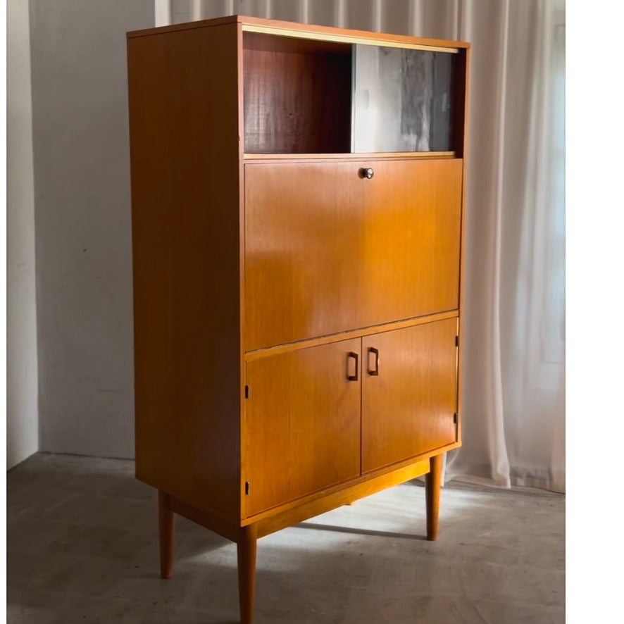 vintage chest 202507192