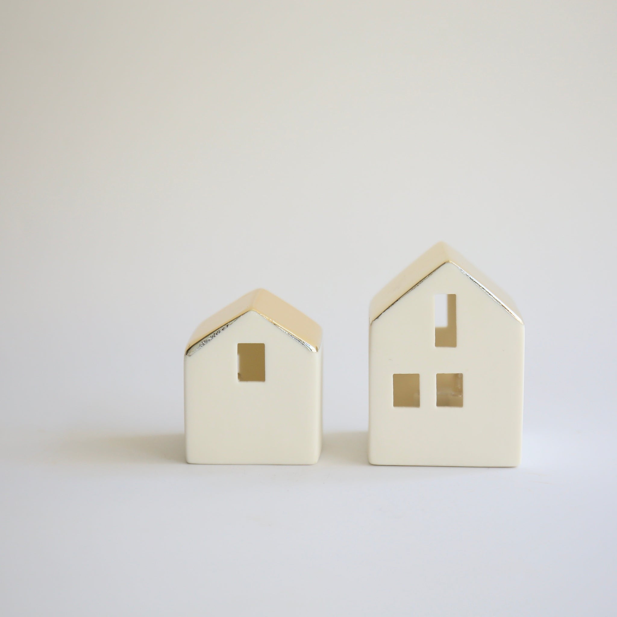 räder レダー　クリスマスハウス型 イルミネーション  20251107n5