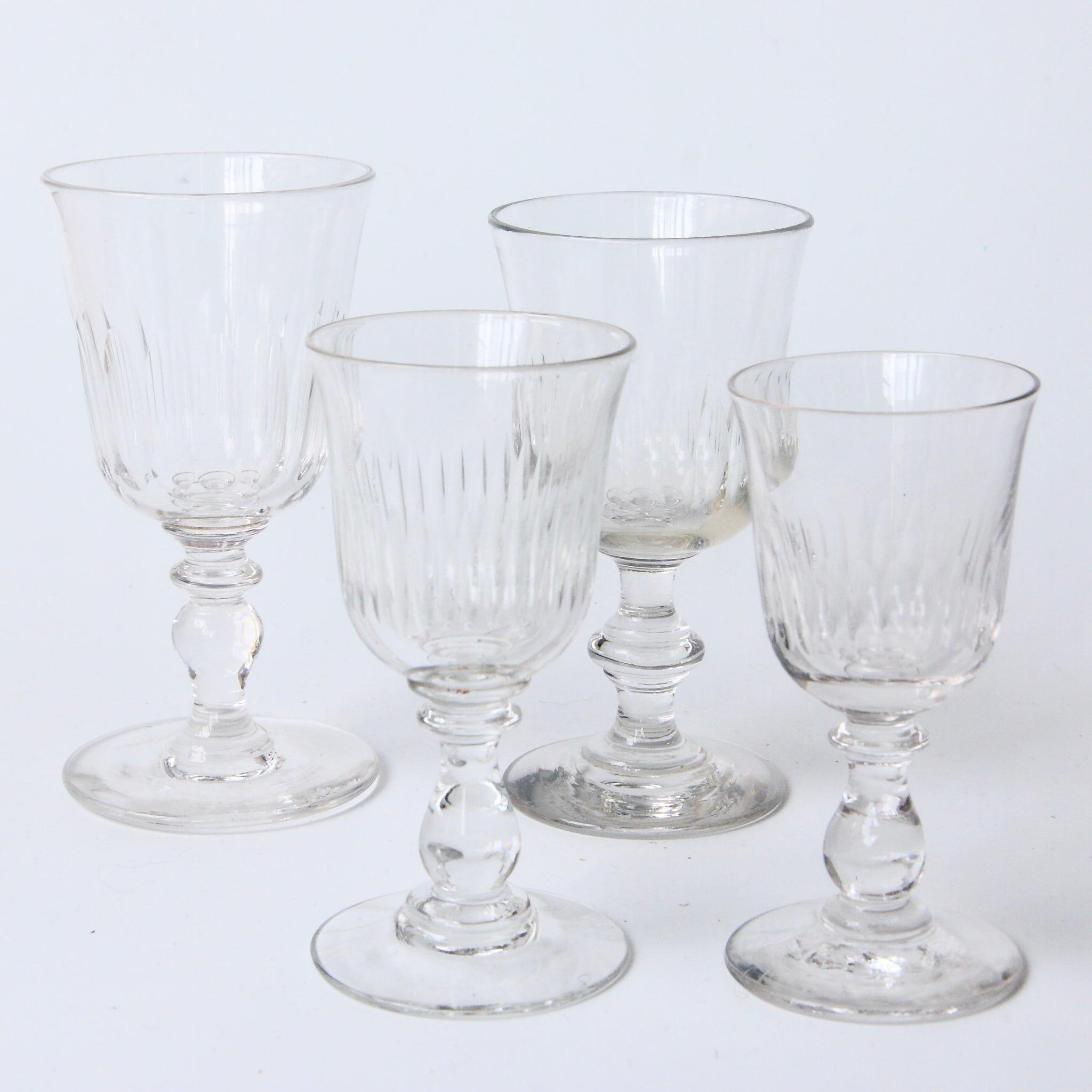アンティークグラス 2026040511 – BROCANTE