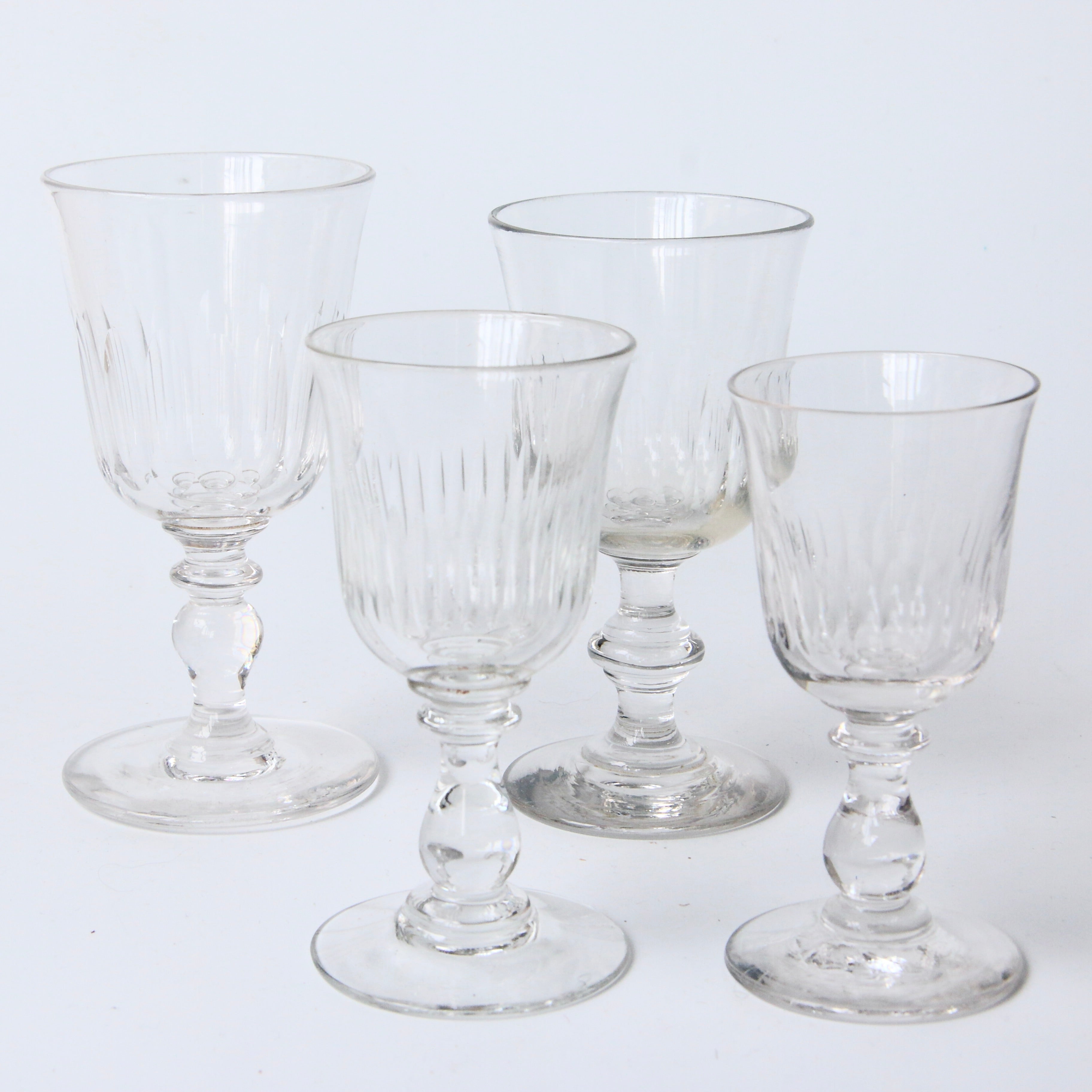 アンティークグラス 2026040511 – BROCANTE