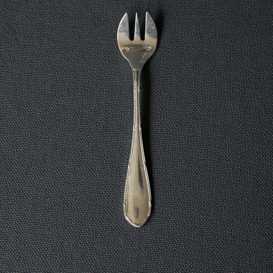 アンティークカトラリー オイスターフォーク クリストフル 202601313