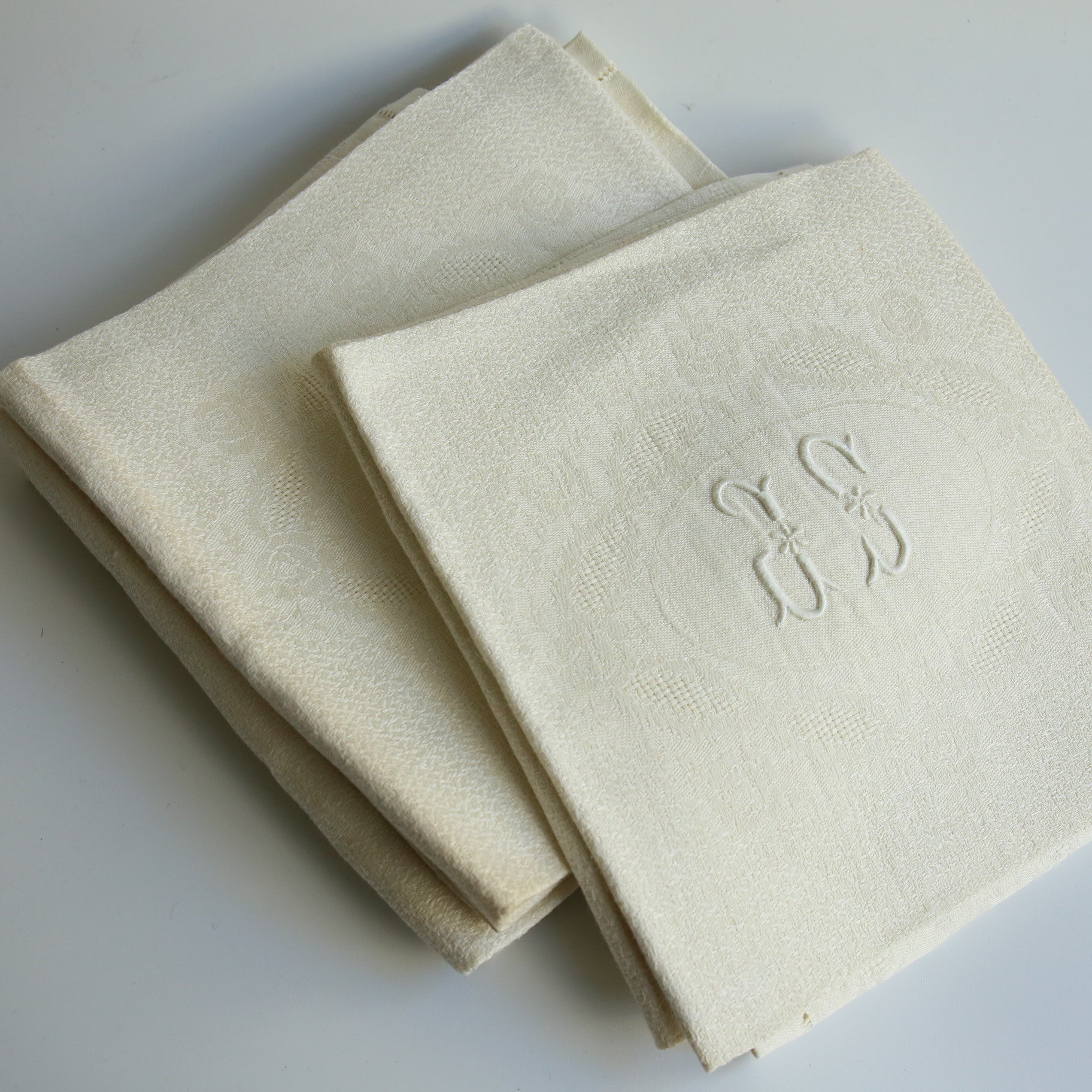 クロス 布 レース – BROCANTE