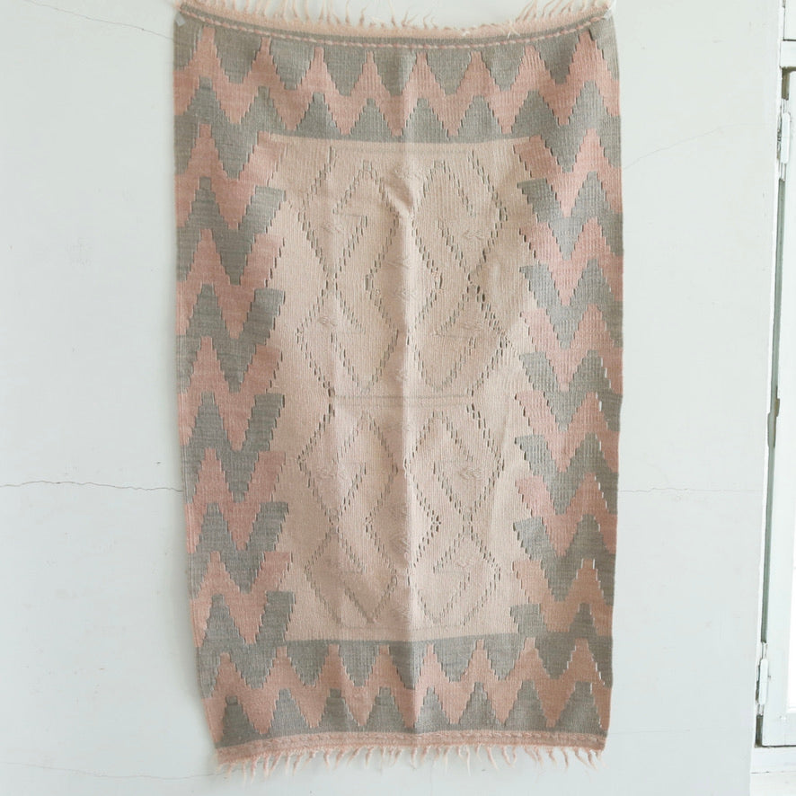 Old Kilim 2025060723 n7G