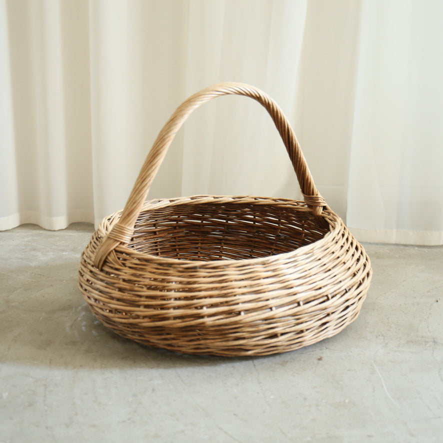 BROCANTE | フランスに赴き買付けたアンティーク/ ヴィンテージの