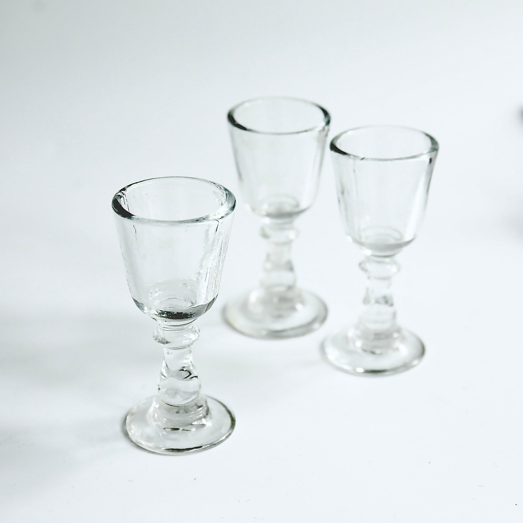 アンティークグラス アンティークグラス 202604191 – BROCANTE