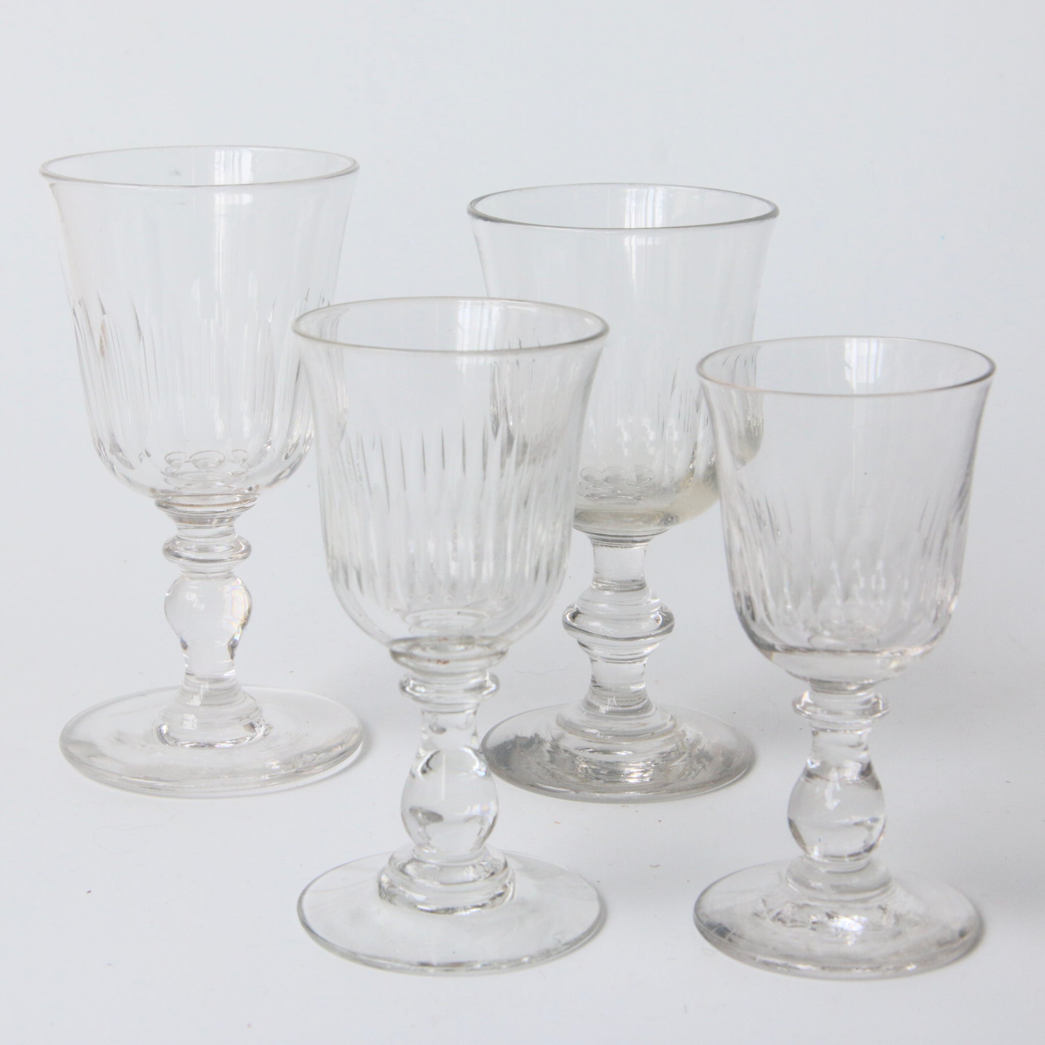 アンティークグラス　ワイングラス　オードブルグラス　ブーピーグラス アンティークグラス 2026040511 – BROCANTE