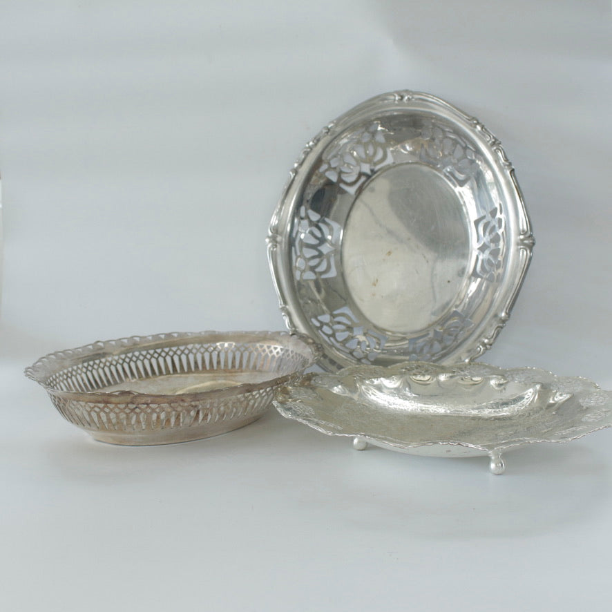 Metal tray 20250801n2