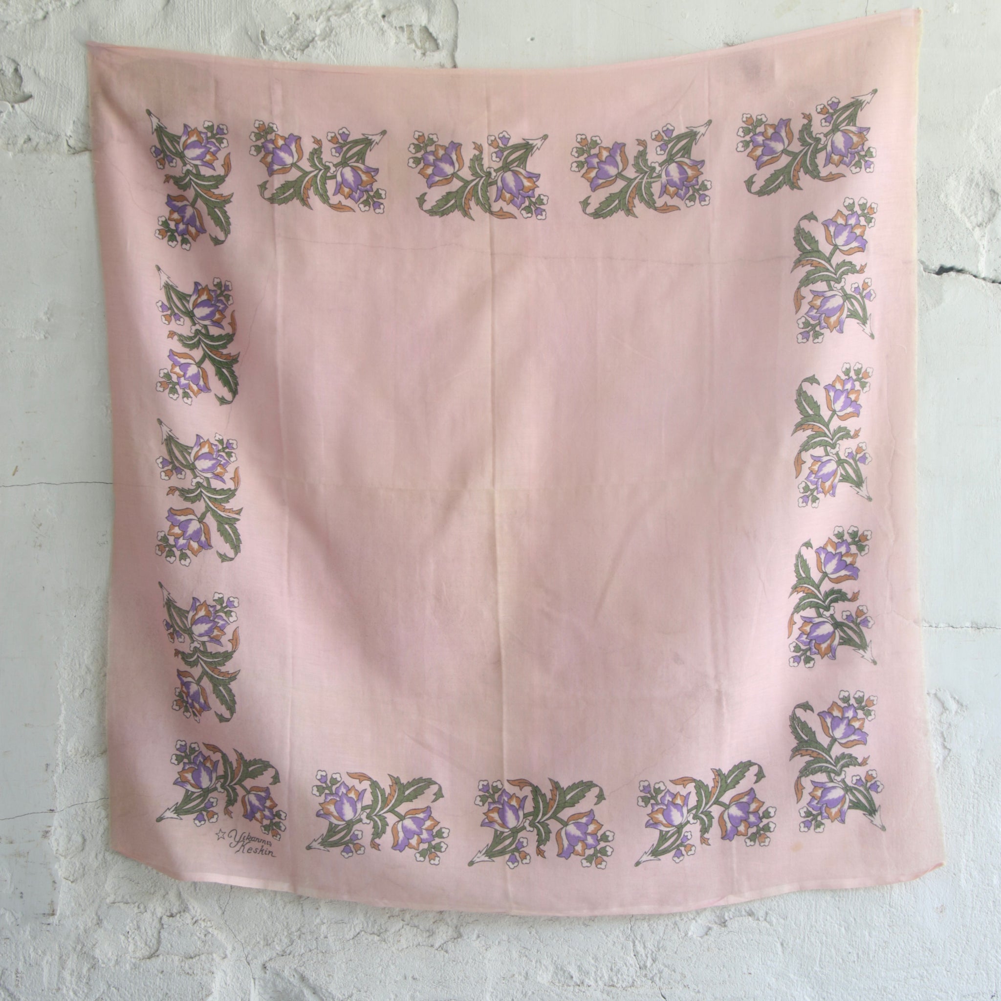 vintage scarves 202508097