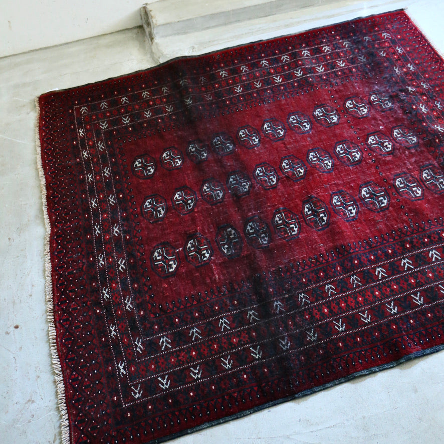 Vintage rug / Afghanistan 20250120n9