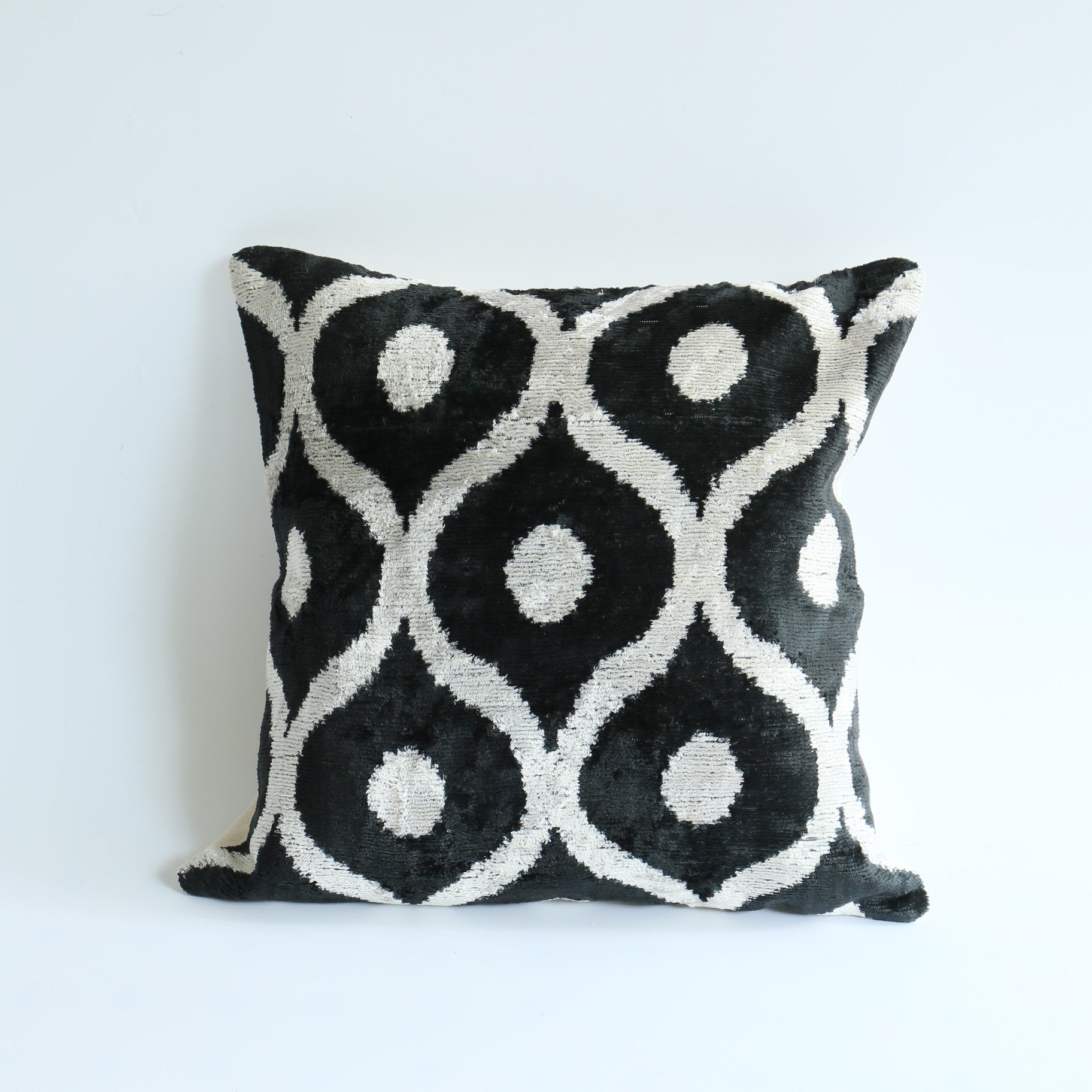 Ikat Cushion 2025042622