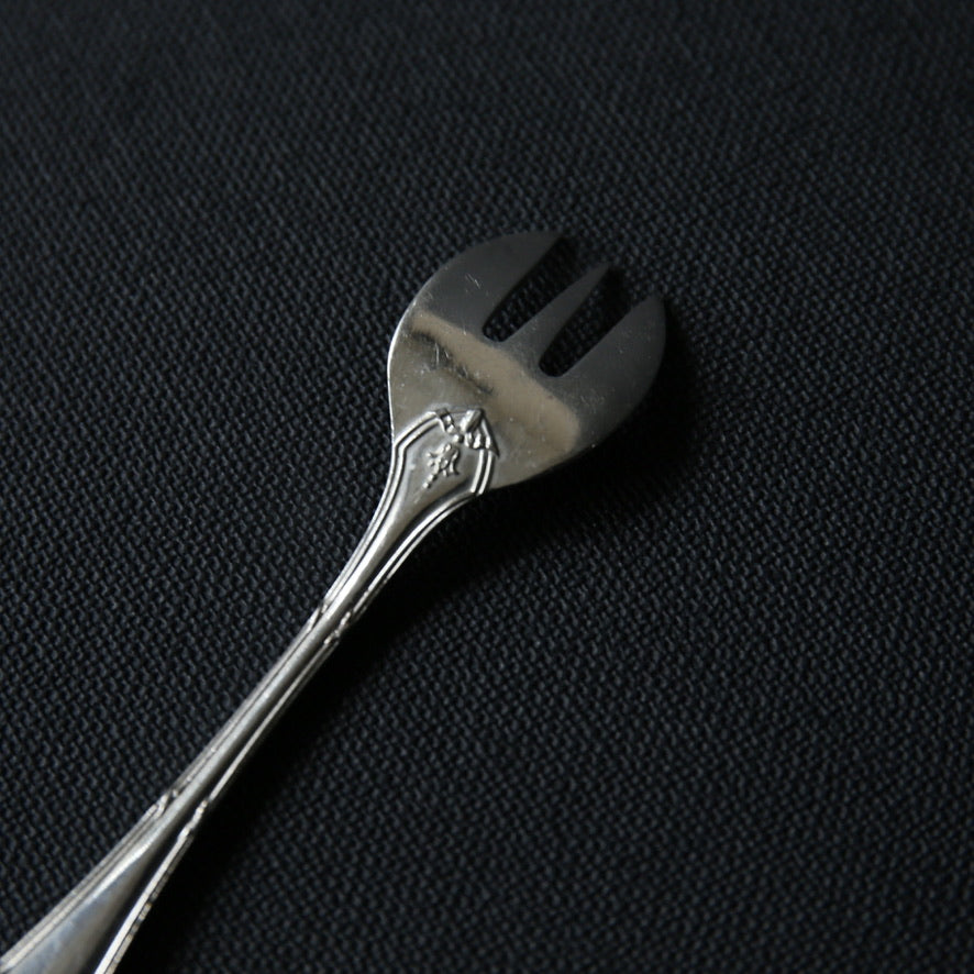 アンティークカトラリー オイスターフォーク クリストフル 202601313