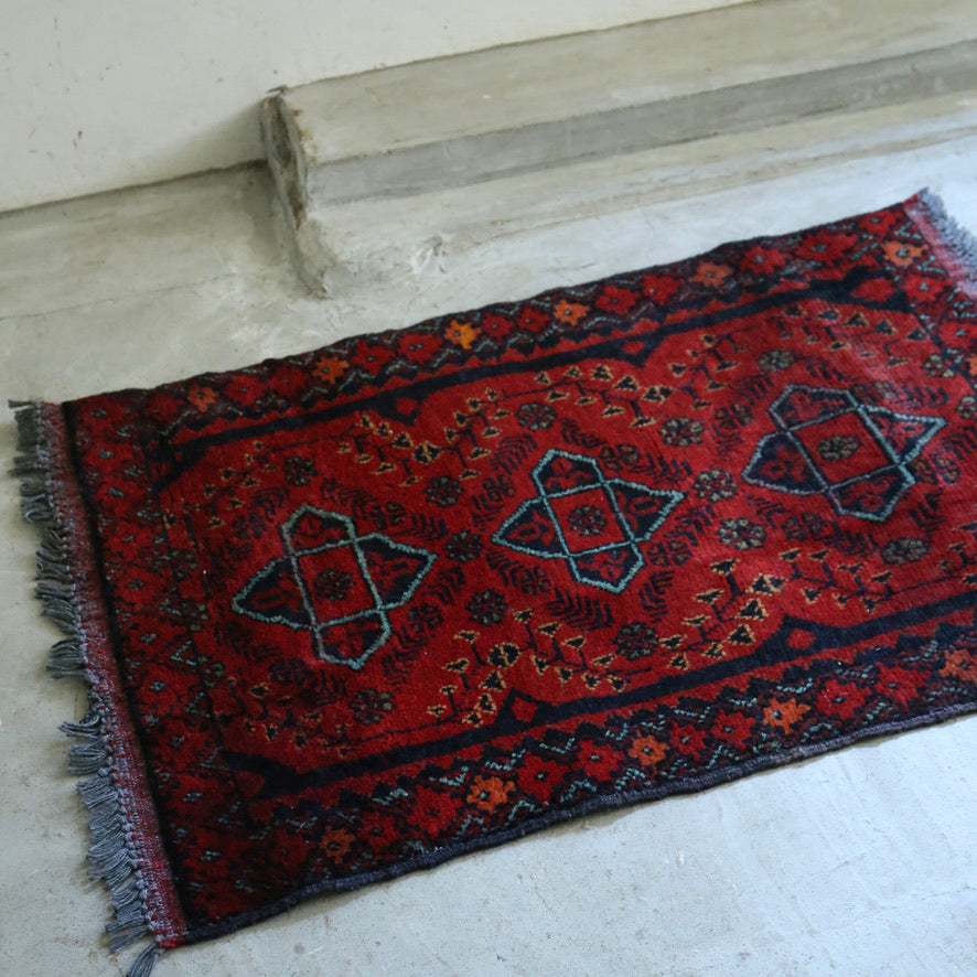 vintage rug / Afghanistan 202501203