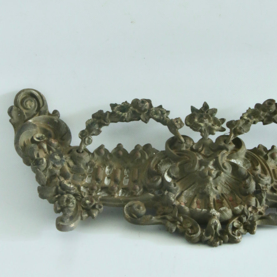 antique Shelf 20250527n15