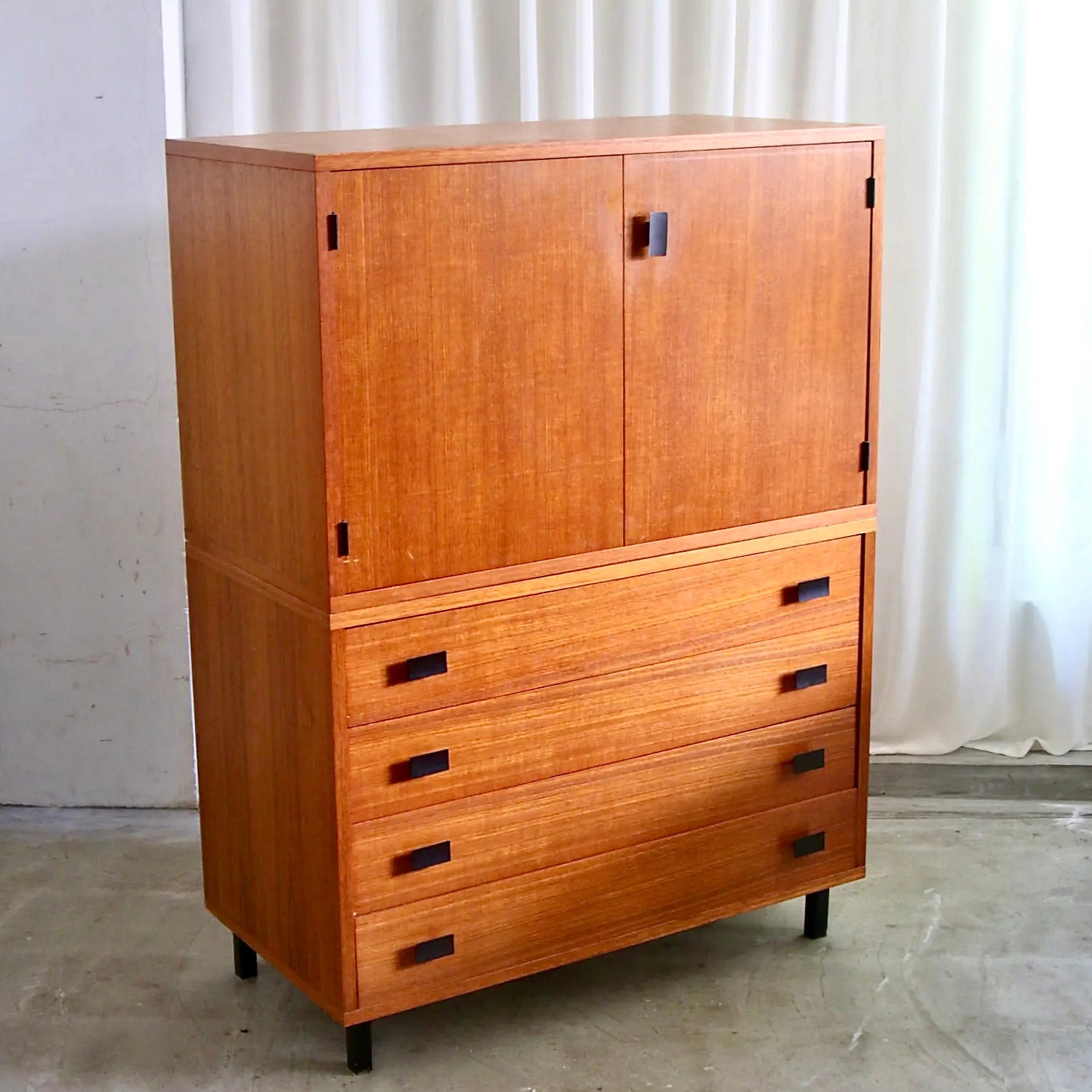 vintage separate chest 202507193