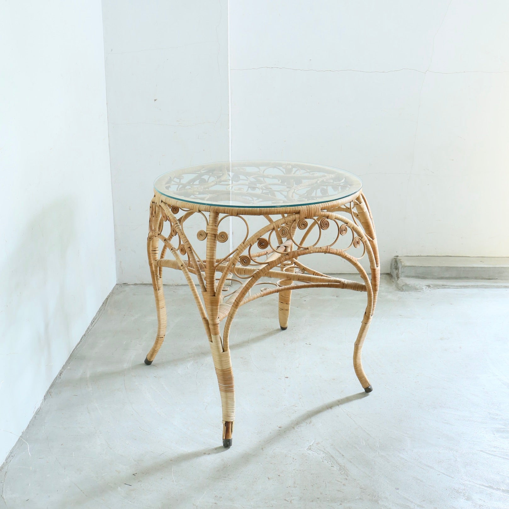 Vintage Rattan Table 202501312