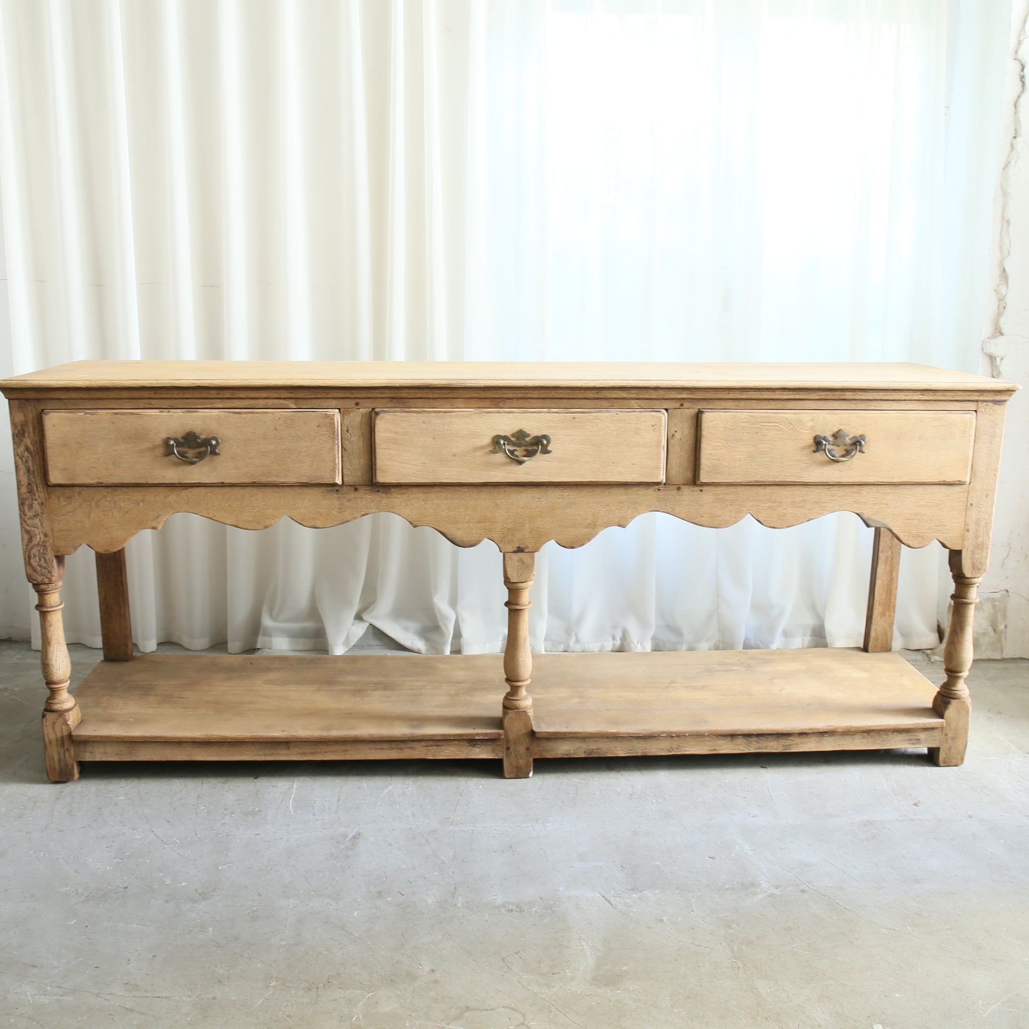 BROCANTE | フランスに赴き買付けたアンティーク/ ヴィンテージの