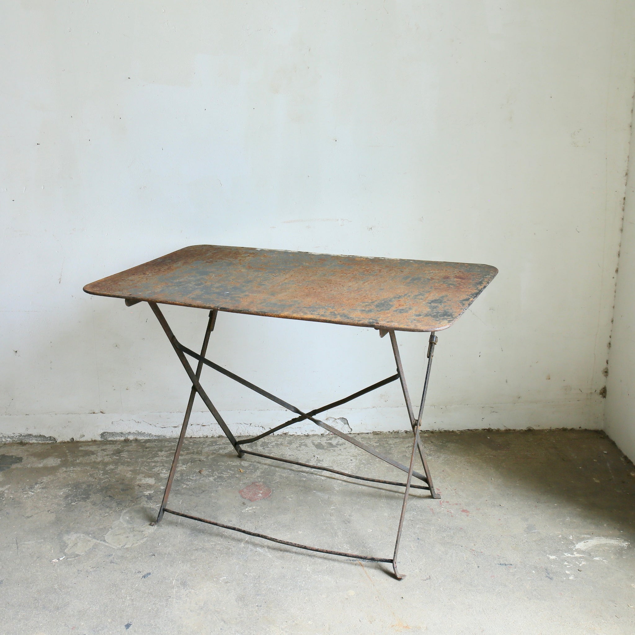 テーブル カウンター 机 – BROCANTE