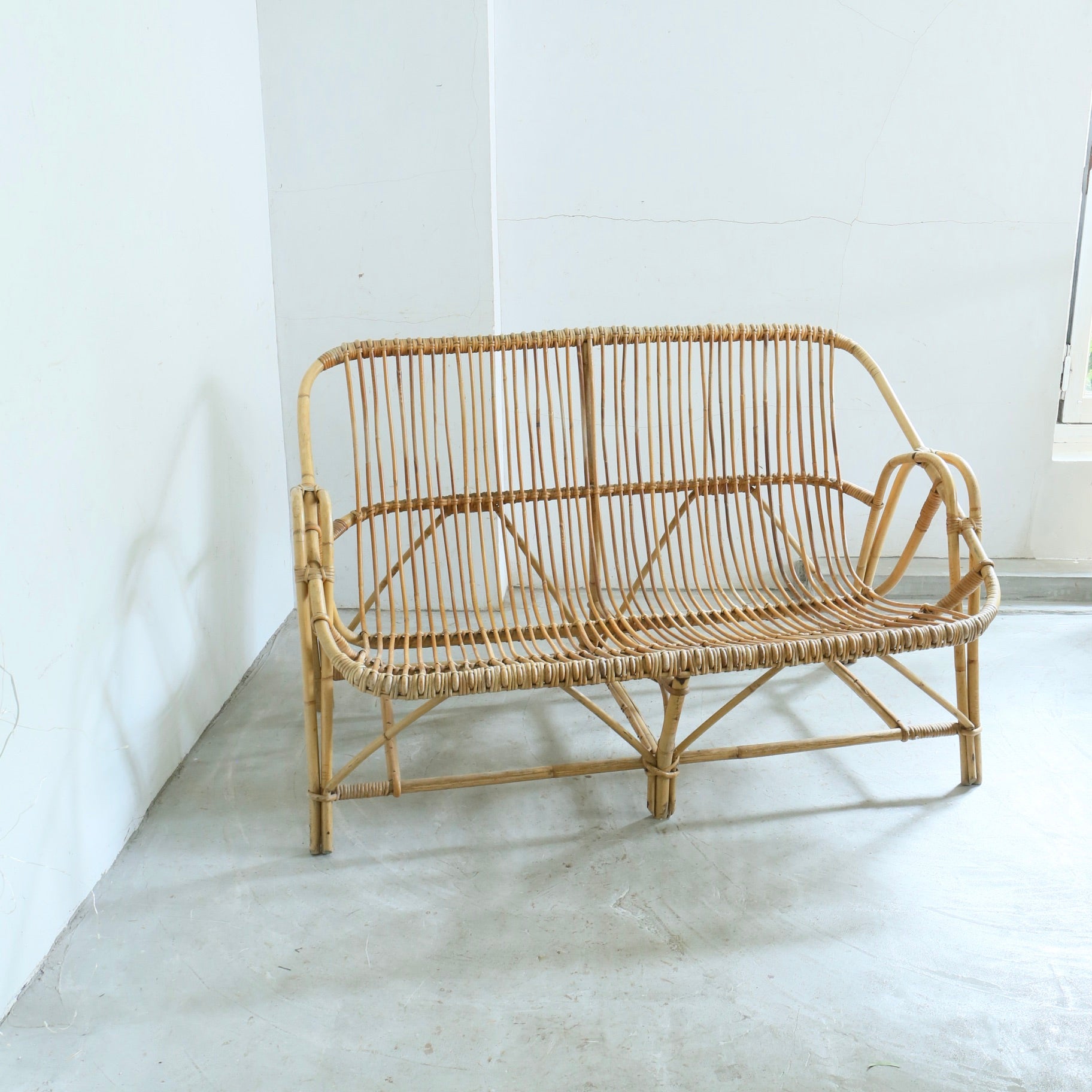 Vintage Rattan Sofa 202501314